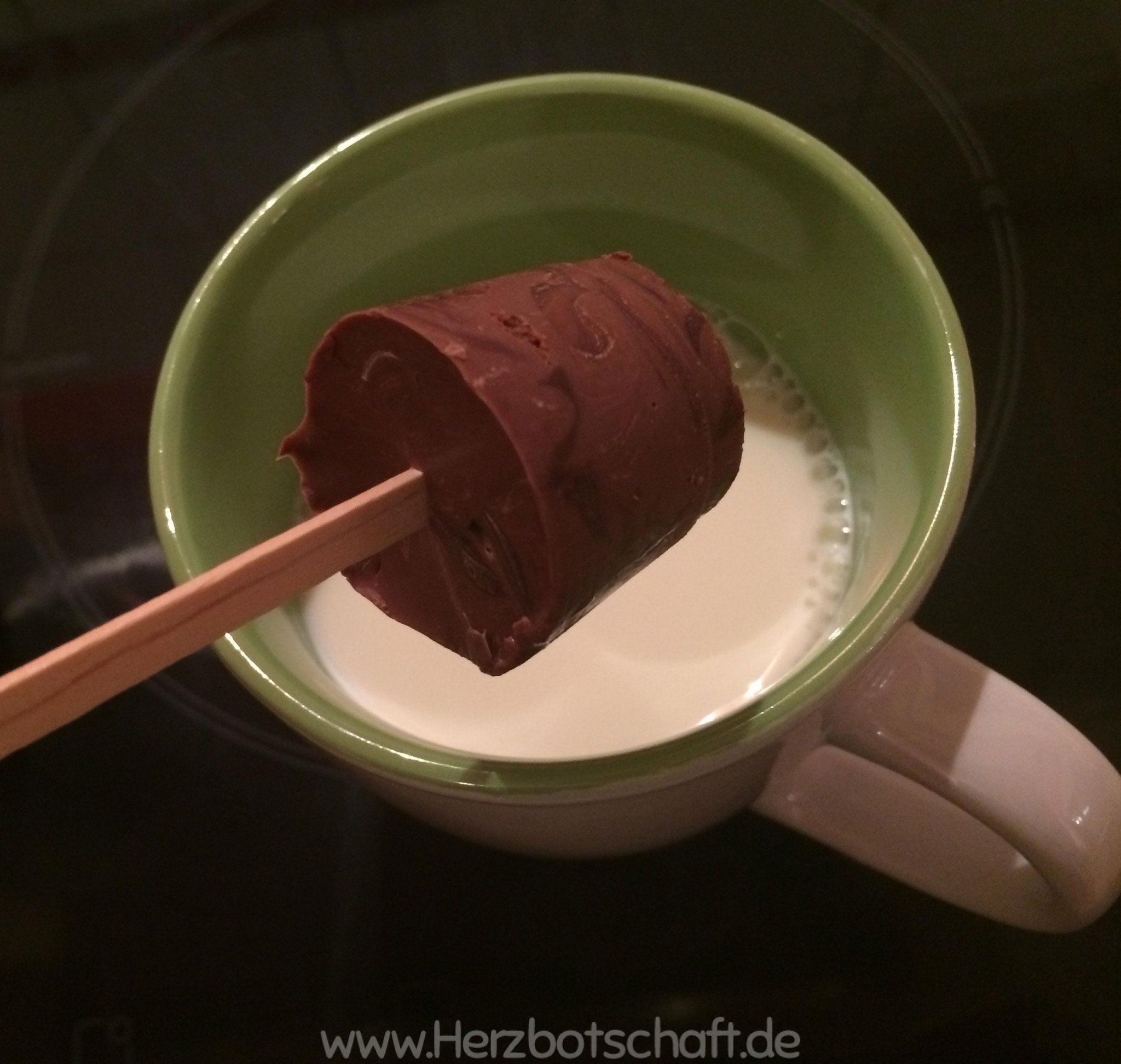 Rezept und Anleitung: Schokolade am Stiel als Geschenkidee ...
