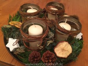 adventskranz-einfach--glaeser-anleitung