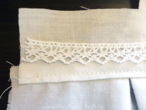 oberteil-an-faltenteil-naehen