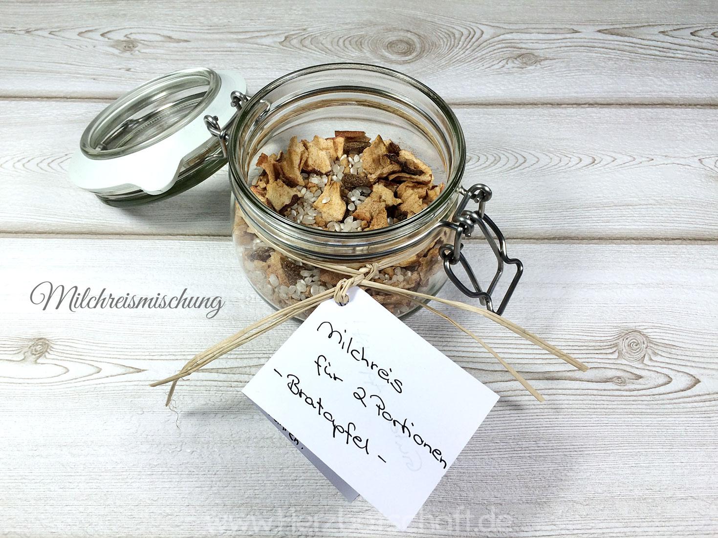 Milchreismischung im Glas Milchreismischung im Glas